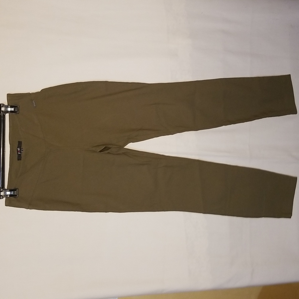 Yest,riding pants,women's  comfort,size 6 US.